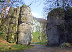 Transferis24.pl wycieczki do Ojców Zakopane Transferis24.pl wycieczki do Ojców Zakopane z Krakowa z Katowic do Kraków do Katowice wycieczka jednodniowa objazdowa dolina prądnika